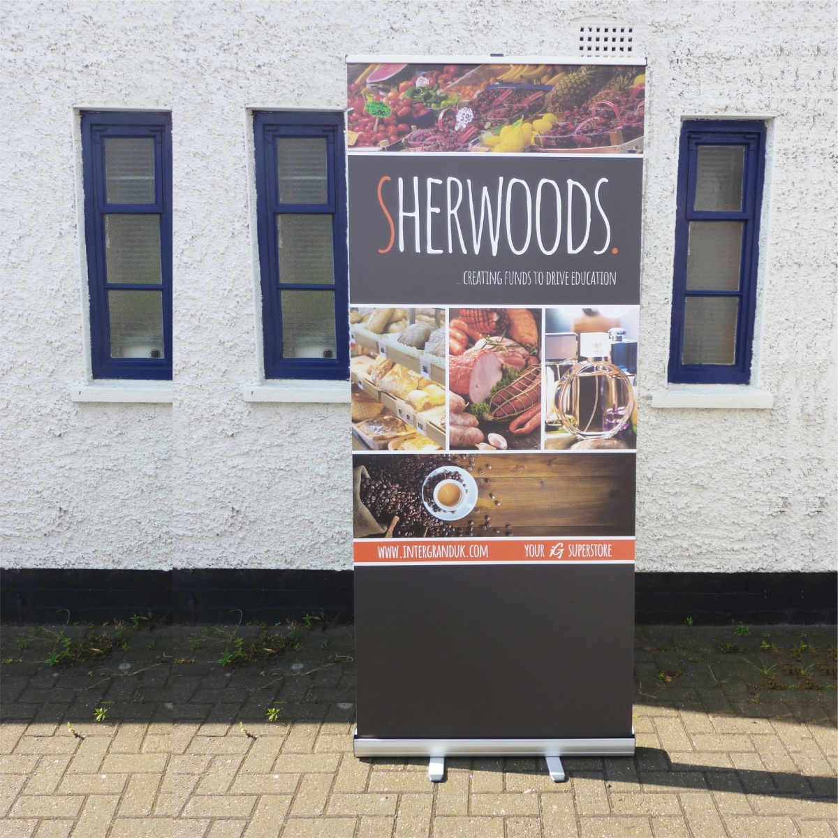 roll up banner outside a business